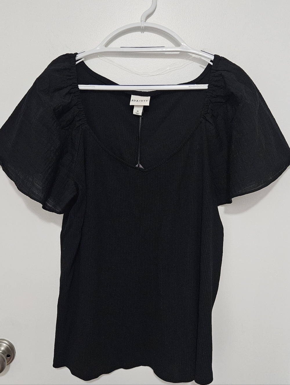 Ava & Viv Women's Black Ribbed Top Size 1X